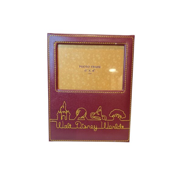 Walt Disney World Stitched Four Park Brown 4 x 6 Picture Frame Unique - Picture 1 of 6